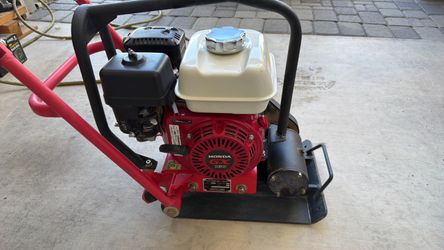 Jumping jack plate compactor Honda gx 160