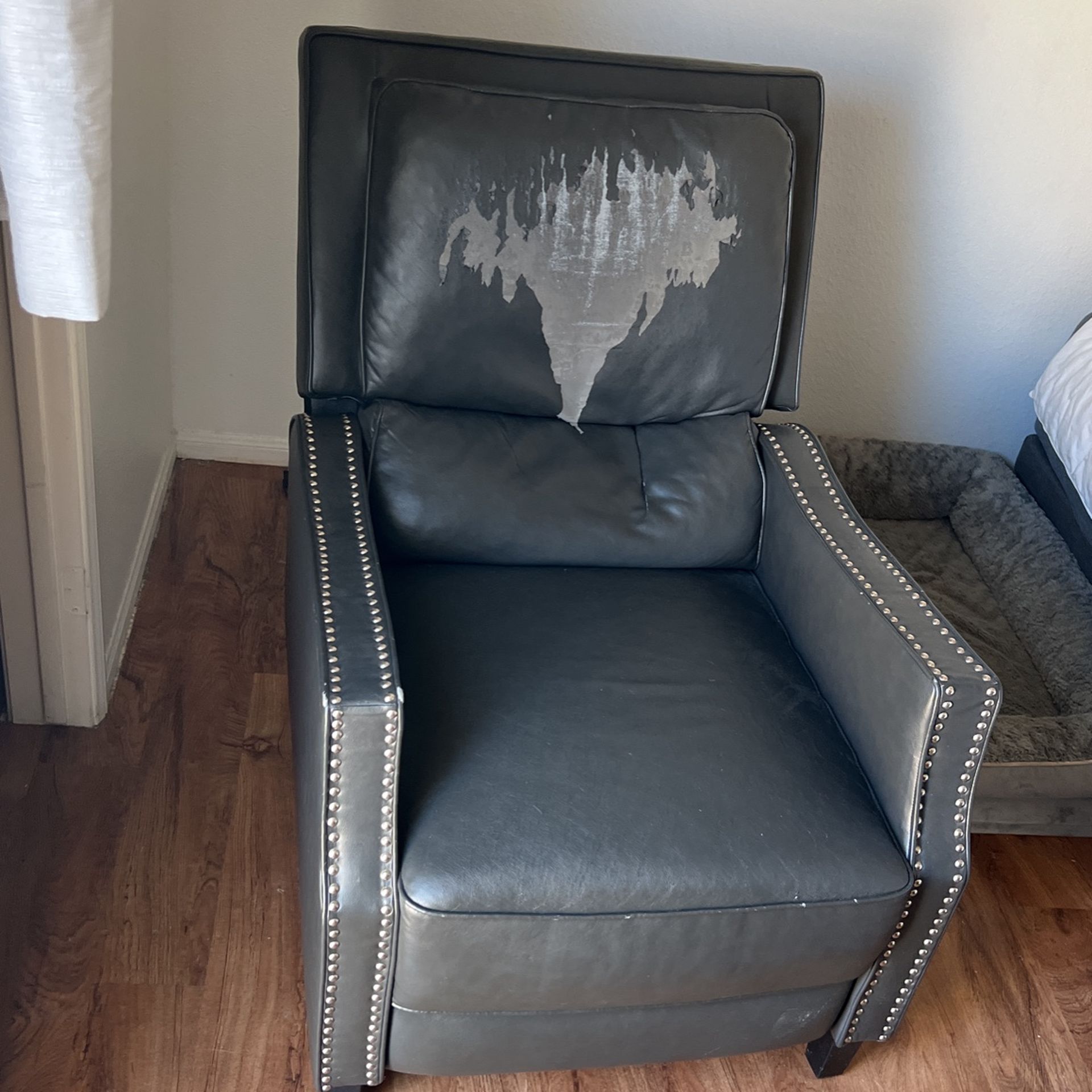 Recliner Chair