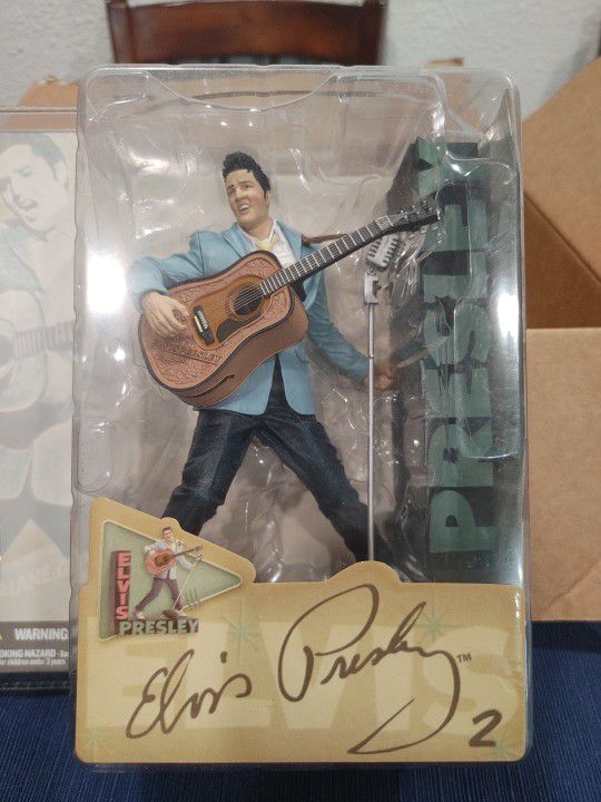 ELVIS PRESLEY #2 Early 60's Rockabilly Action Figure McFarlane Toys W/Stand