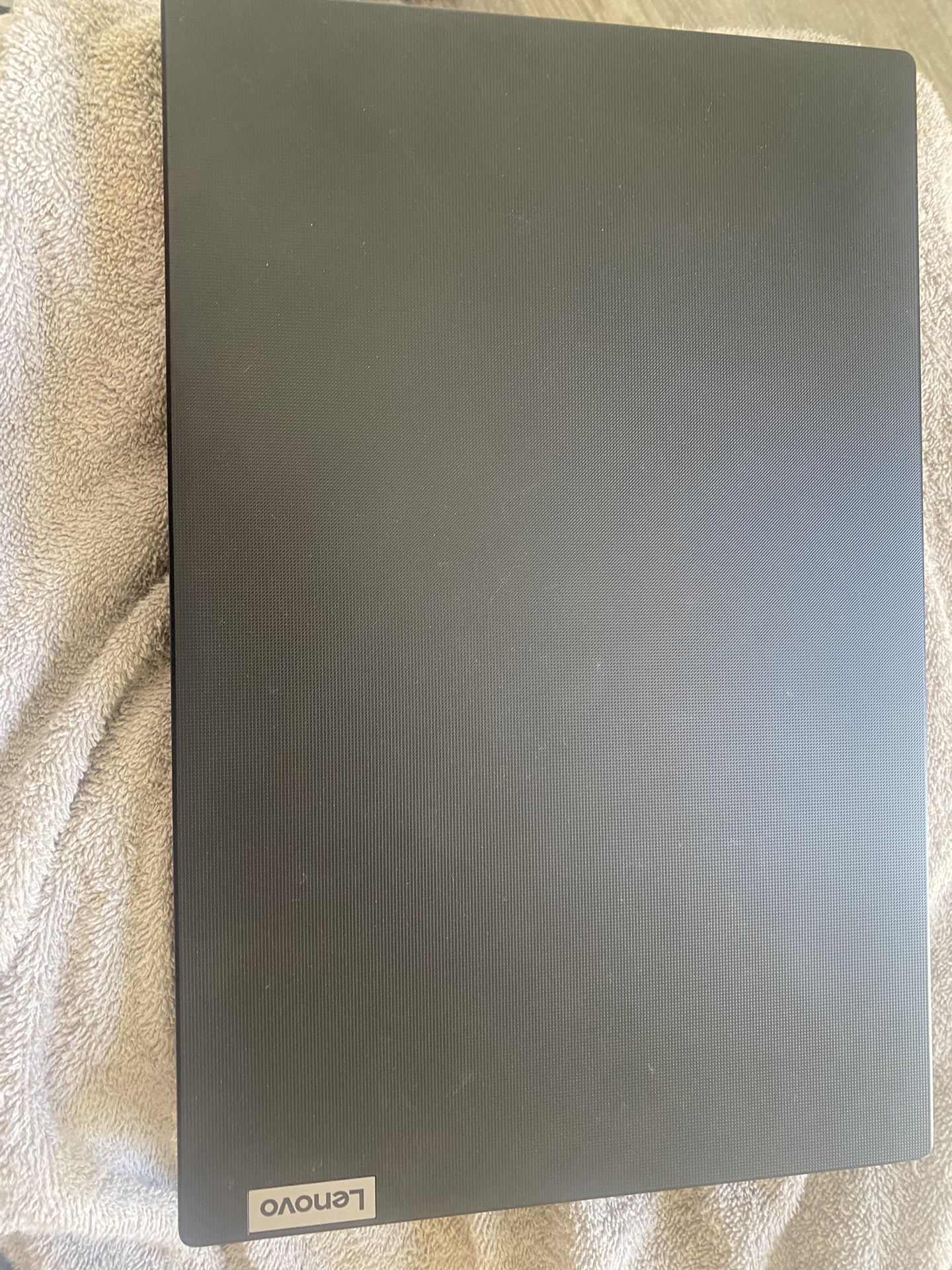 Lenovo V15 G2 Laptop, 15.6 256GB .. Windows 11 Pro, Black