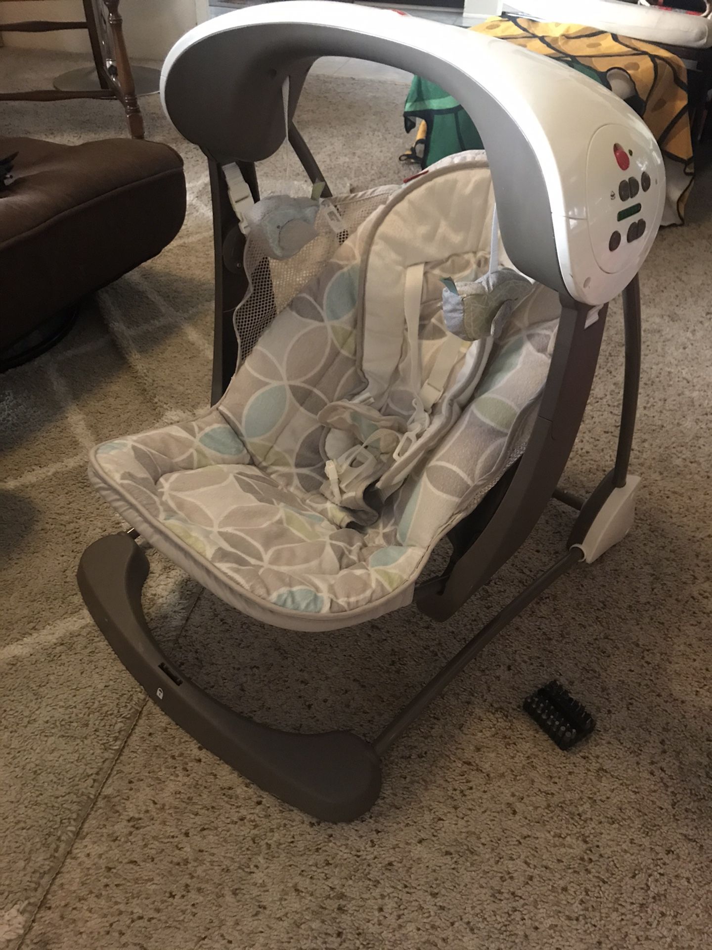 Fisher Price Deluxe Take Along Swing & Seat