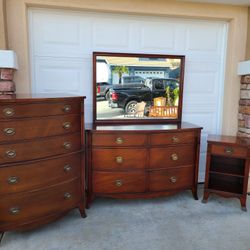 Drexel Dresser Set