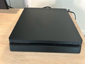 PS4 slim