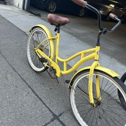 26” Schwinn Beach Cruiser