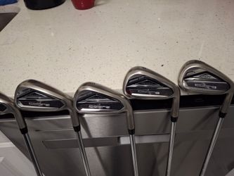 Cobra DS Adapt Iron Set “New”