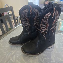 Kids boots
