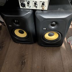 Two krk 5 with audio interface