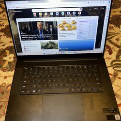 Razer- Blade 15" Base Model RTX 3060 FHD 144 Hz 16gb Ram 512GB