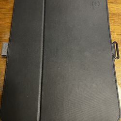 Speck Products iPad (10th, 11th) Stylefolio with Microban (Black/Slate Grey)