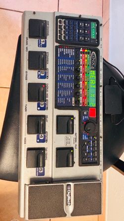 DigiTech GNX4 Guitar Multi-Effects Pedal