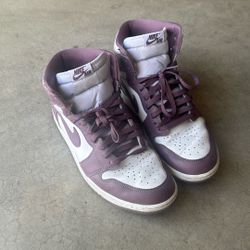 Nike shoes size 11