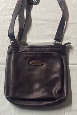 Rosetti Black Shoulder Bag Purse, Zip Closure, Adjustable Strap, Pockets