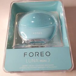 Foreo Luna Mini 3 Mint Smart Facial Cleansing Massage - Fuchsia Brand new