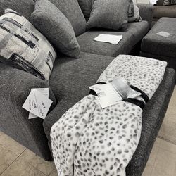 Sofa Sectional and gray or beige