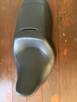 2014 Harley seat  Touring FLHX Street Glide OEM Passenger Rider Driver Seat Saddle