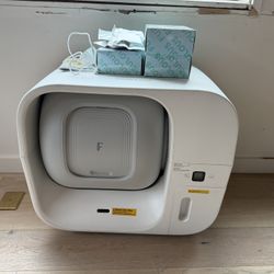 New, Never Used Furbulous Smart Litter Box with Bags