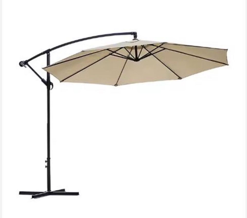 Umbrella ,patio furniture，outdoor for Sale in Yorba Linda, CA OfferUp