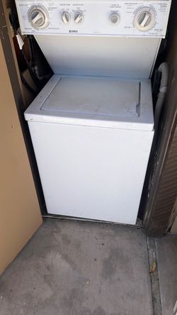 Washer and dryer stackable