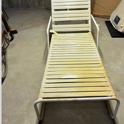 Vintage High End Lounge Chair. Outdoors