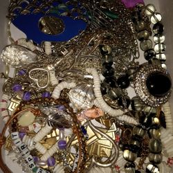 Tons Of Jewelry 