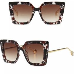 Print Cat eye Shades with Pearls- Brand New