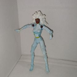 MARVEL LEGENDS X-MEN CLASSICS SERIES STORM ACTION FIGURE 2005 TOY BIZ