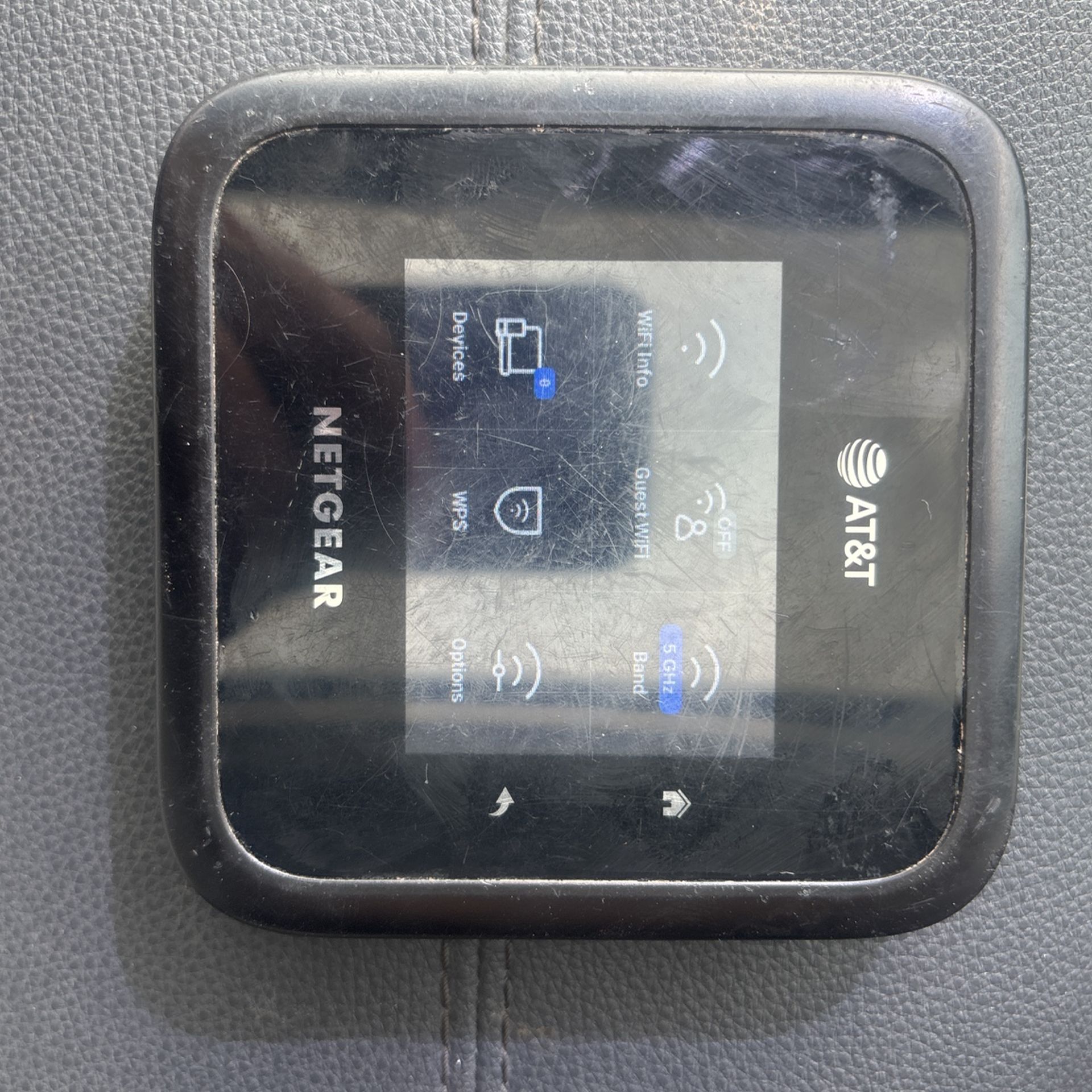 The Netgear Nighthawk Mr6500 M6 Pro 5G Mobile Hotspot Router - ATT locked