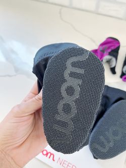Woom Bike Toddler Gloves and Knee pads (helmet Optional)