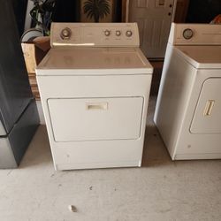 Whirlpool Gas Dryer Super Capacity Plus Nice And Clean In-and-out Working Perfect Located In Perris 