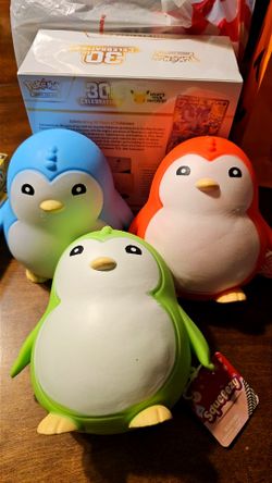 Squeezy Penguin Squishy