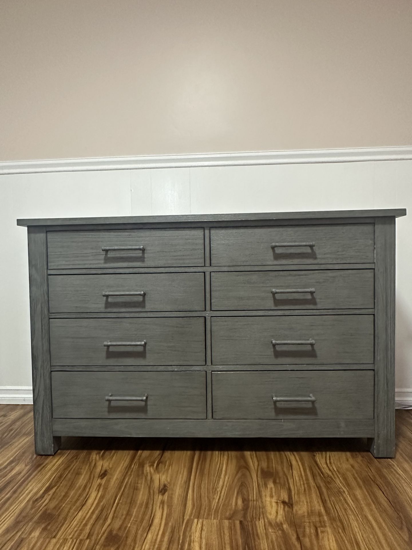 Dolce Babi Lucca 3 in 1 crib, toddler and full size bed.