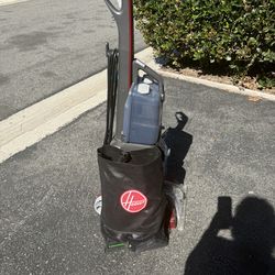 Power scrub deluxe carpet cleaner