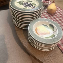 Dish Set, 12 Plates/12 Bowls
