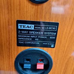 60 W  Teac