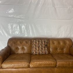 3 Seat Couch Vintage