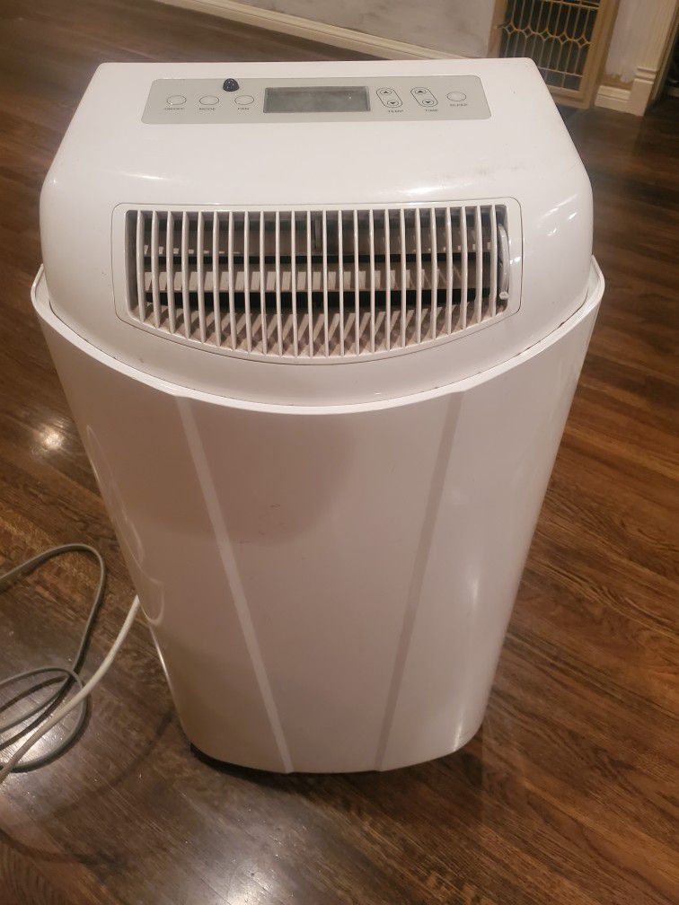 Potable Air Conditioner 11000 Btu/h
