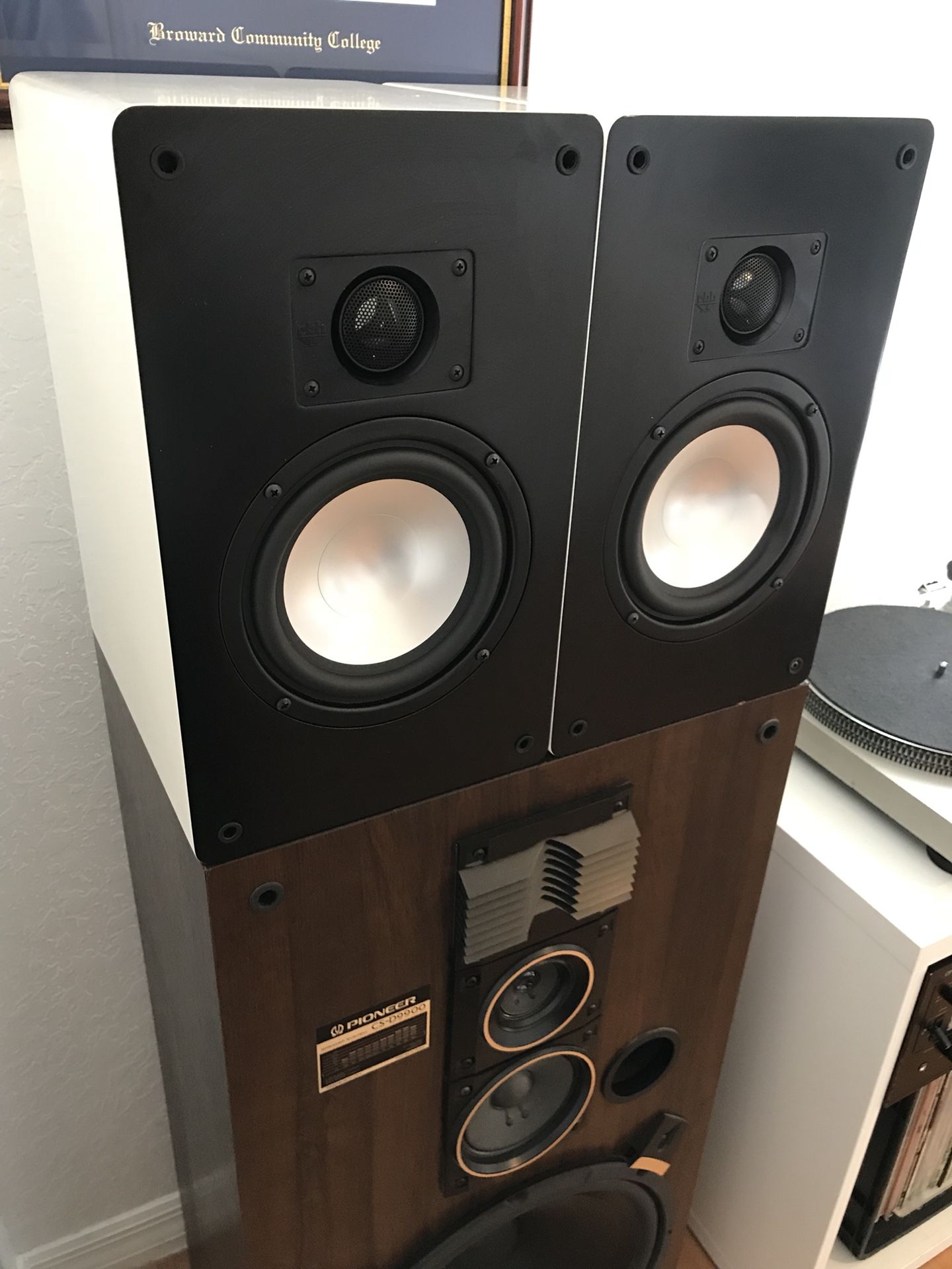 rbh sound MC-6C bookshelf speakers (white)