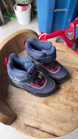 HM Winter Boots small size 9/26
