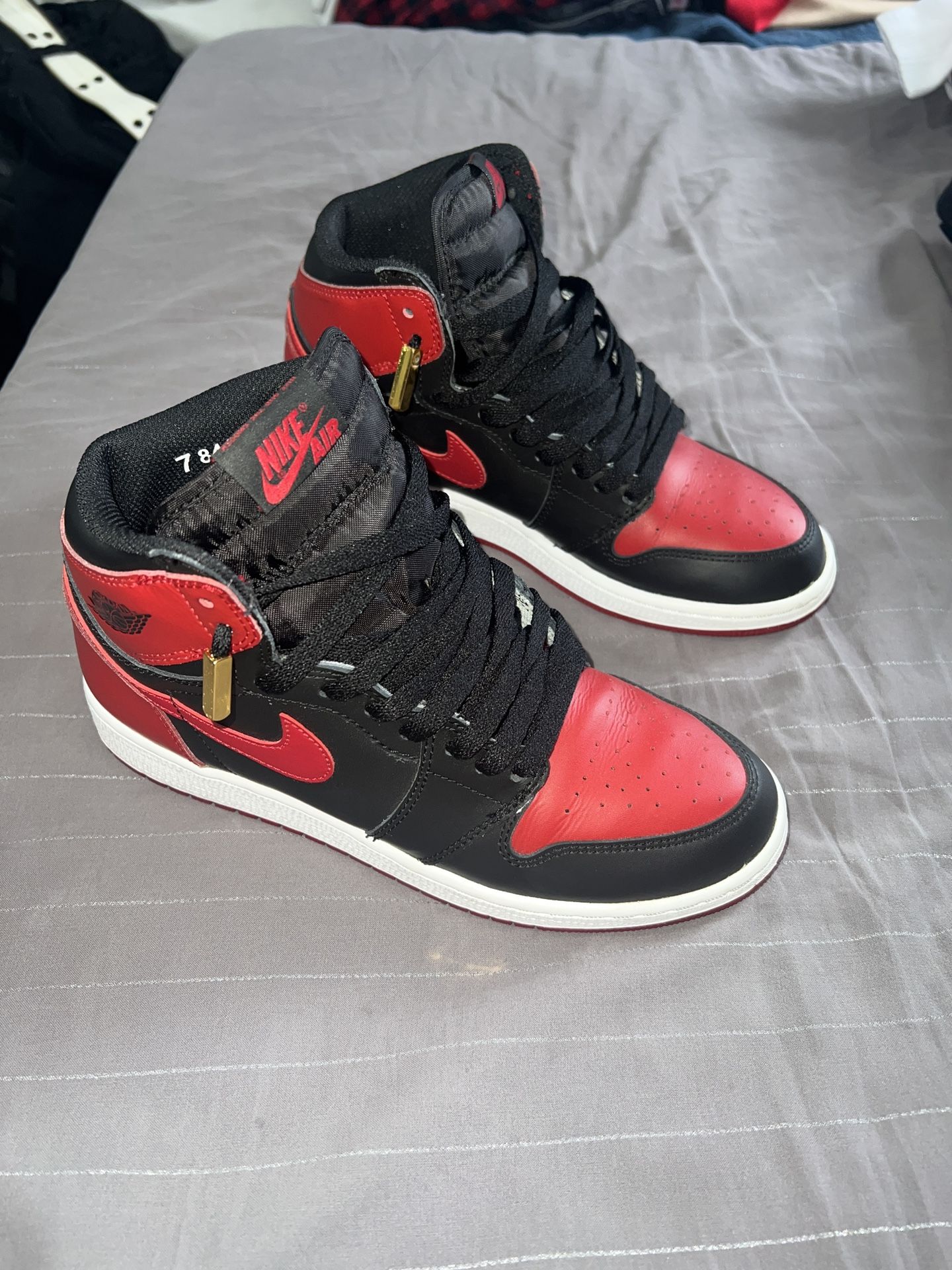 Jordan Bread 1 Size 7Y
