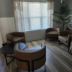 4 accent chairs with coffee table (Like New Condition )