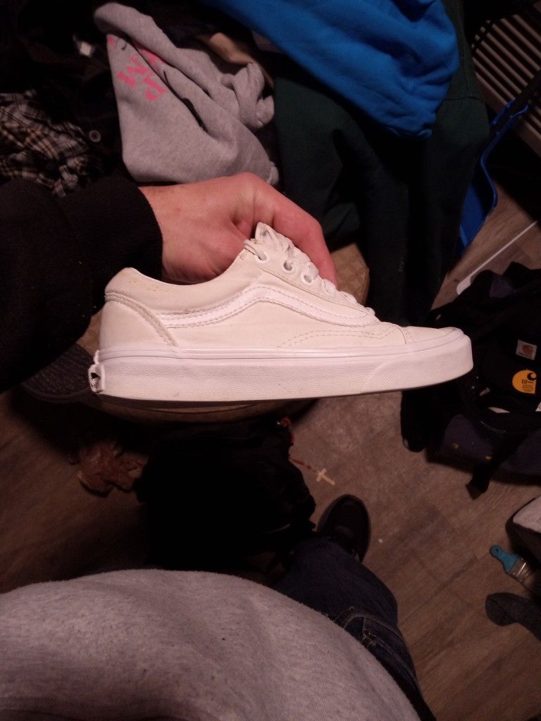 6.5 Vans