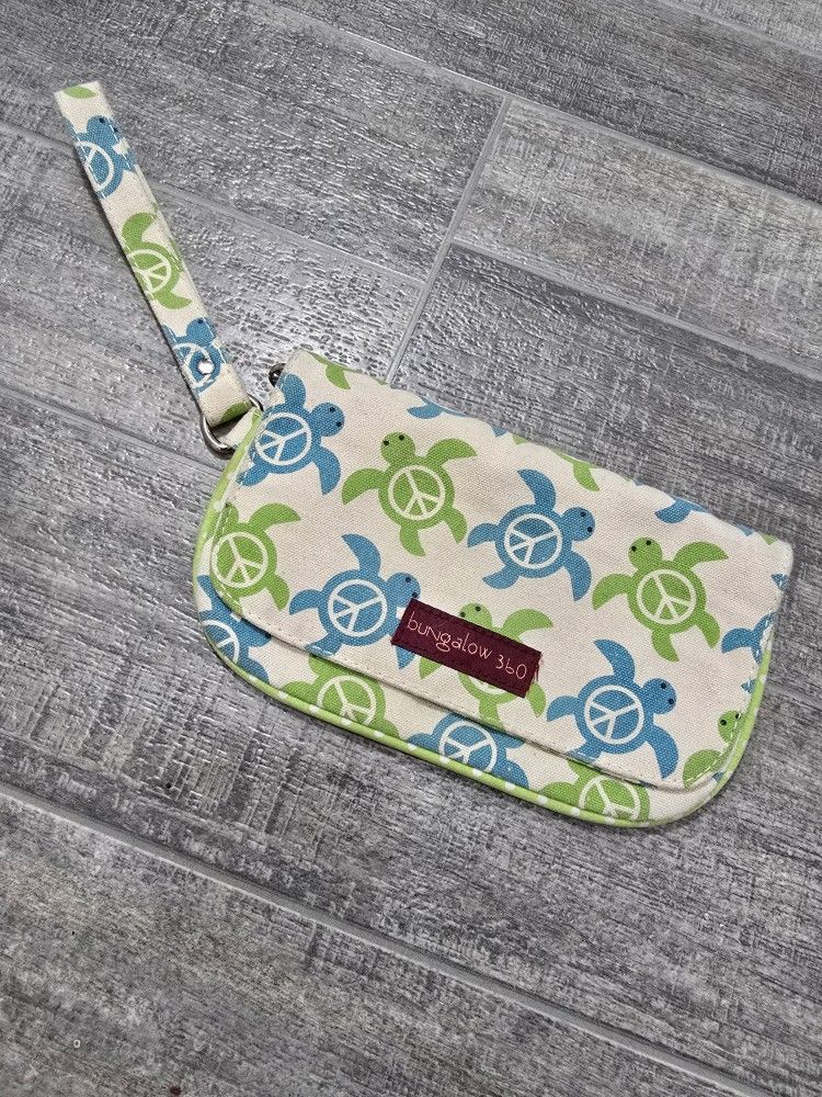 Vegan Bungalow 360 Peace Turtle Wristlet