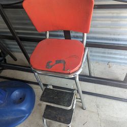 Antique Chair In Mesa 