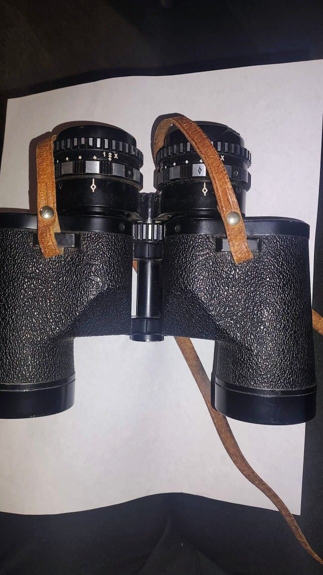 Uniscope Binoculars With Case