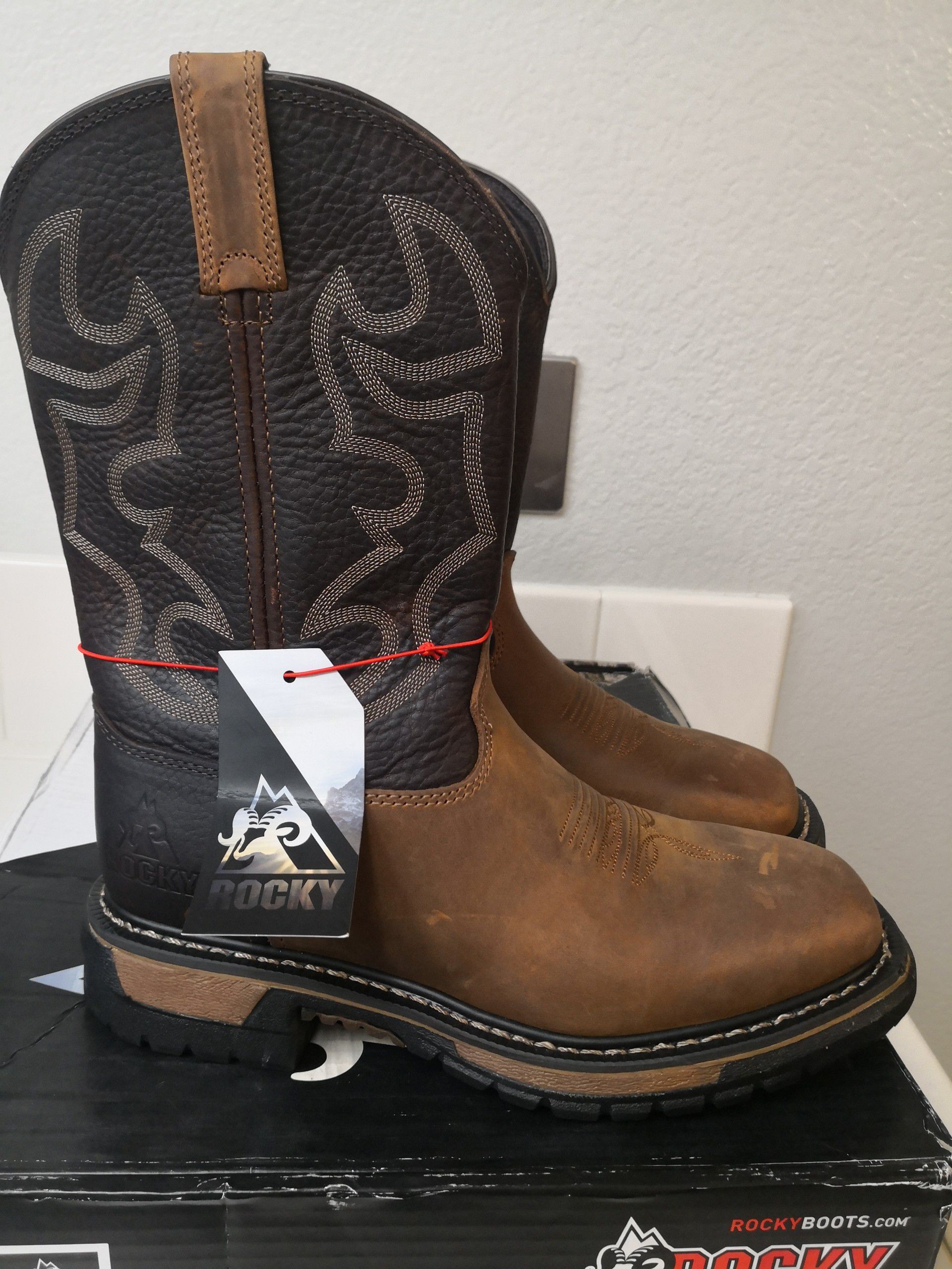 Brand new rocky soft toe work boots size 8.5