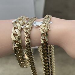 10KT Gold Close Miami Cuban Link Chain and Bracelet 