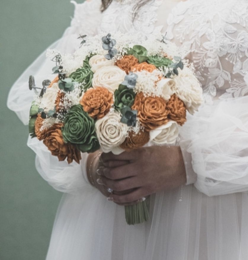 Sola Wood Flower Bouquets