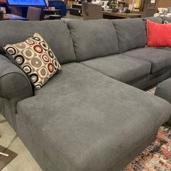 ❗Brand New Ashley Couch 🛋️ Jayceon Steel Sectional Oversized 