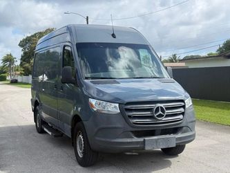 2019 Mercedes-Benz Sprinter 2500 Crew