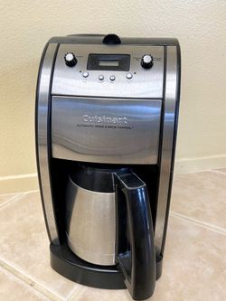 Cuisinart coffee maker with grinder